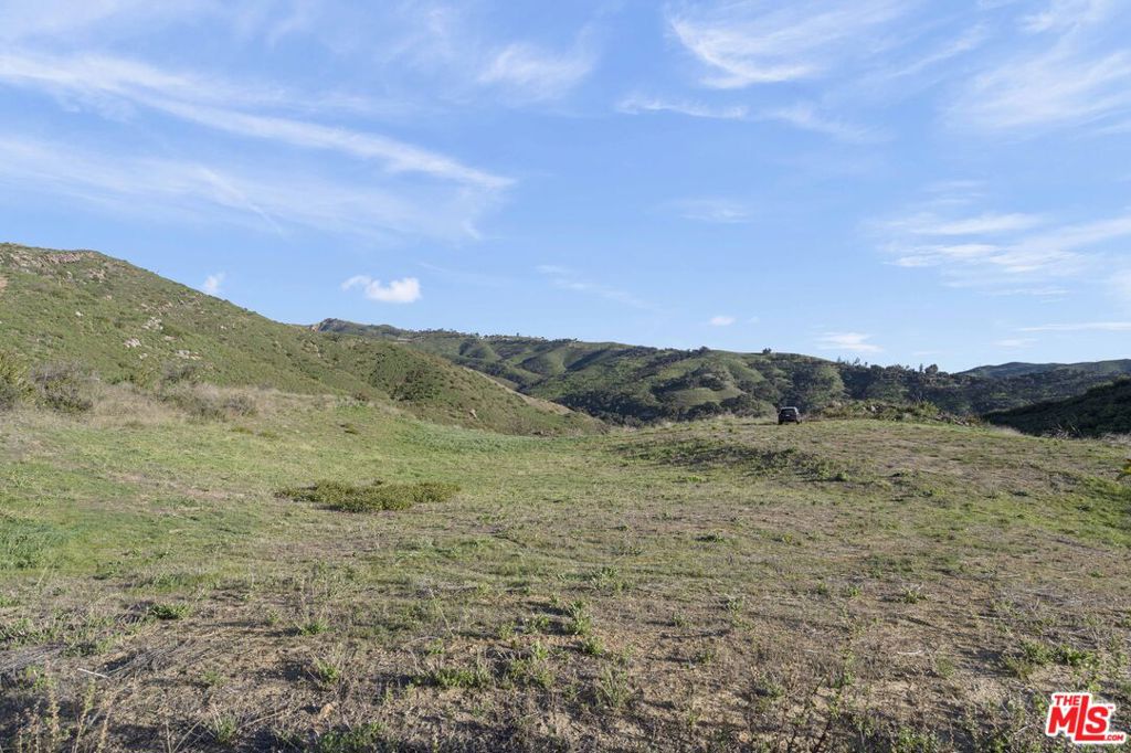 1100 Kanan Dume Road Property Photo 8