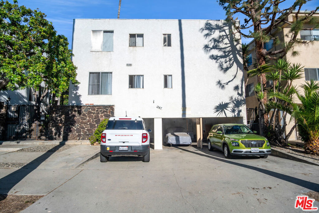 1243 12th Street Property Photo 4
