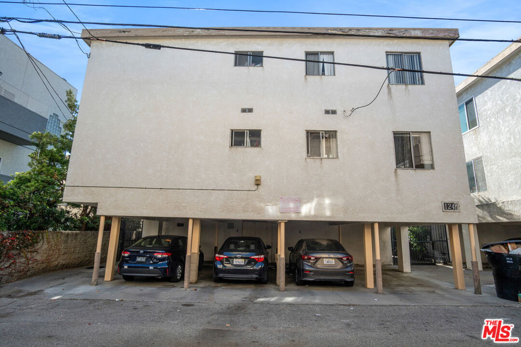 1243 12th Street Property Photo 14