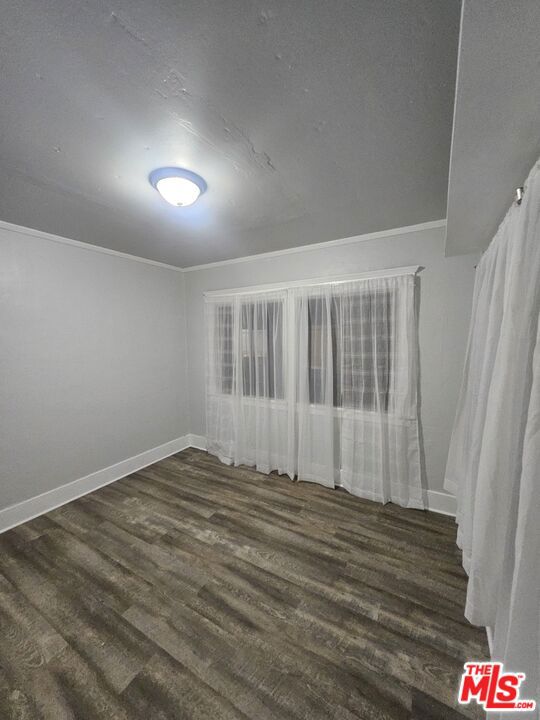 2932 1/2 S Normandie Avenue 2932 1/2 Property Photo 17