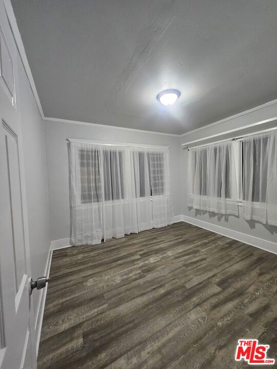 2932 1/2 S Normandie Avenue 2932 1/2 Property Photo 19