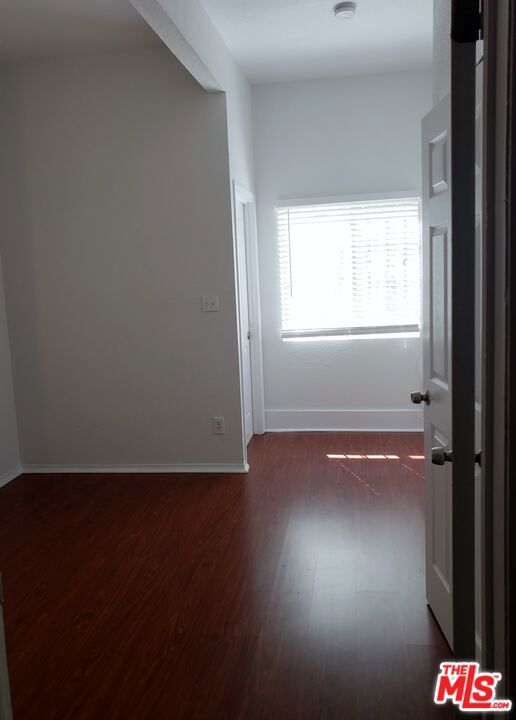 731 S Boyle Avenue Property Photo 33