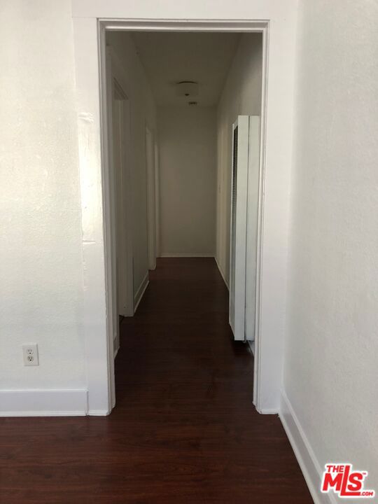 731 S Boyle Avenue Property Photo 39