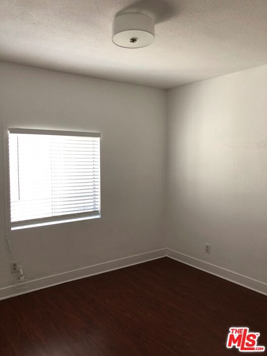 731 S Boyle Avenue Property Photo 48