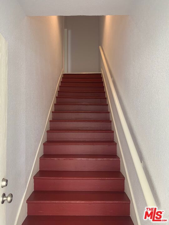 731 S Boyle Avenue Property Photo 62