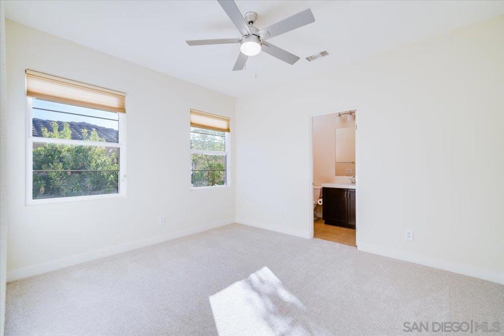 7135 Sitio Caliente Property Photo 48