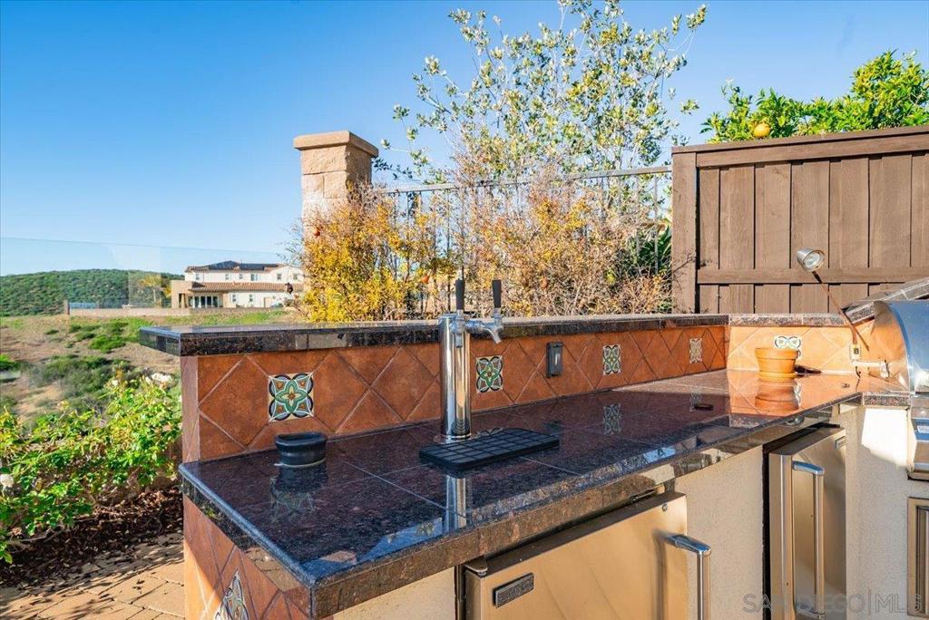 7135 Sitio Caliente Property Photo 62
