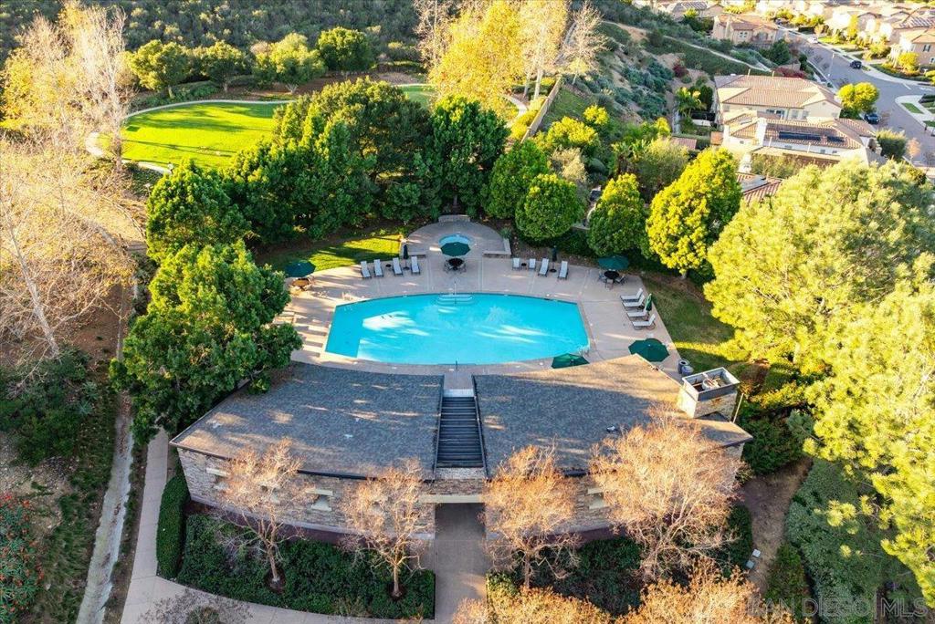 7135 Sitio Caliente Property Photo 70