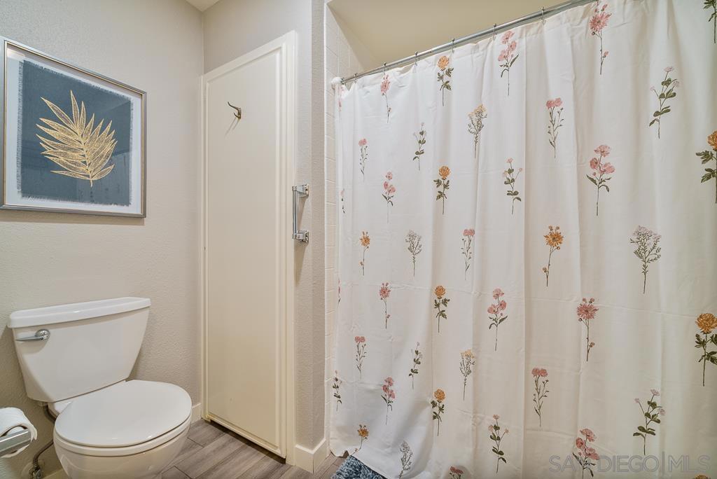 17637 Pomerado Rd 123 Property Photo 19