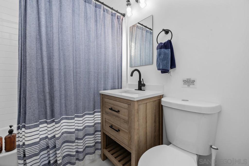 127 W Saxon Property Photo 15