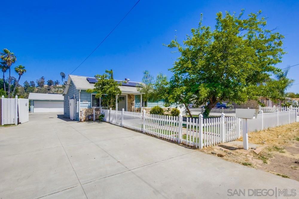 8749 Cottonwood Avenue Property Photo 2