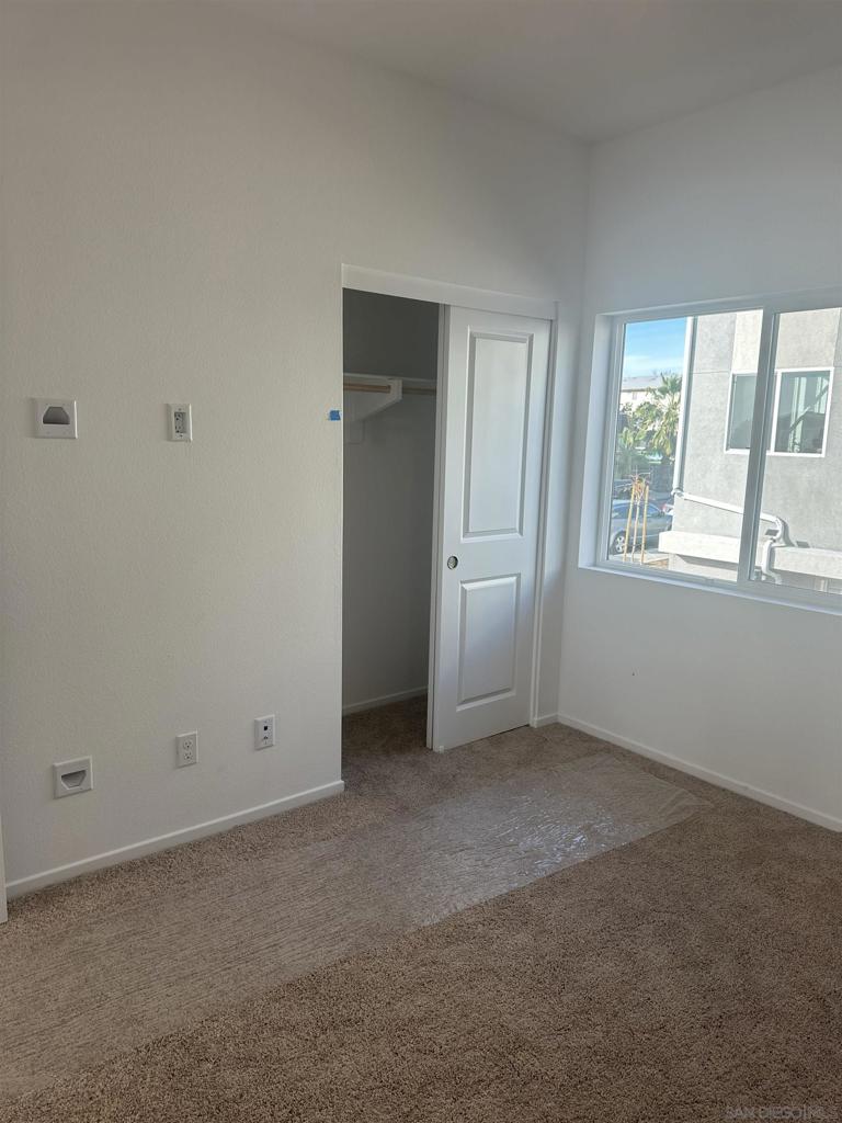 4952 Ocean View Blvd Property Photo 26