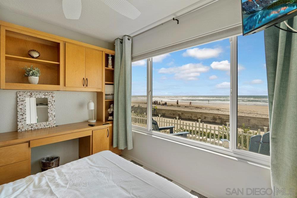 3911 Ocean Front Walk Property Photo 10