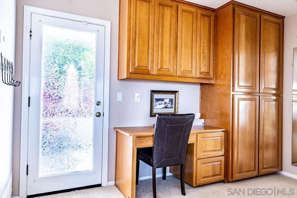 2110 Locust St Property Photo 16