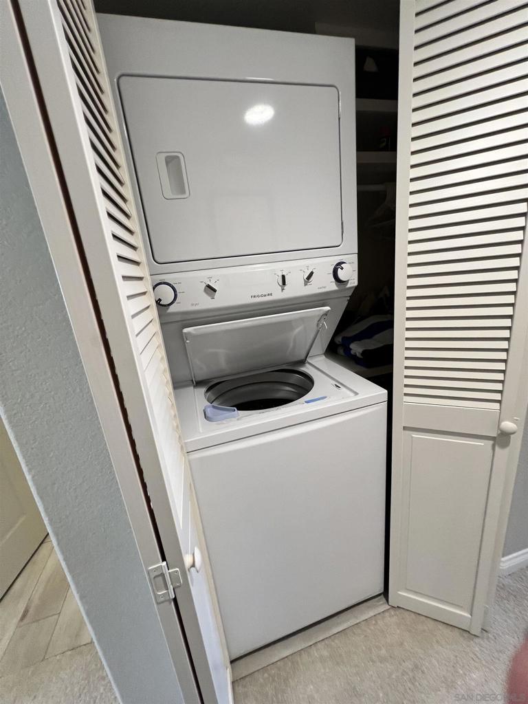7757 Eads B4 Property Photo 10
