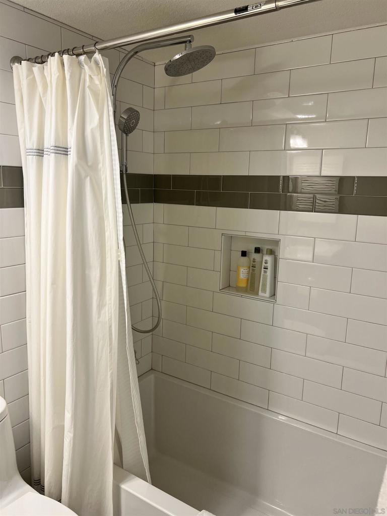 7757 Eads B4 Property Photo 15