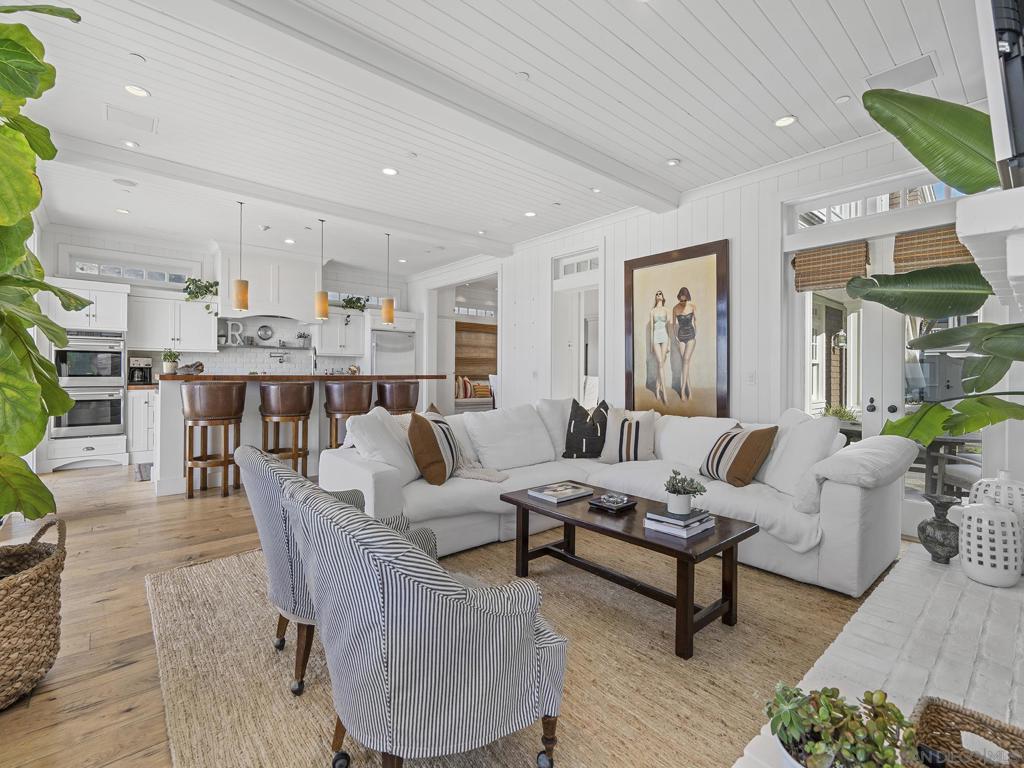 2720 Ocean Front Property Photo 4