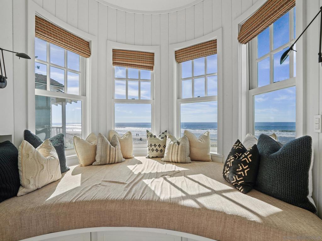 2720 Ocean Front Property Photo 8
