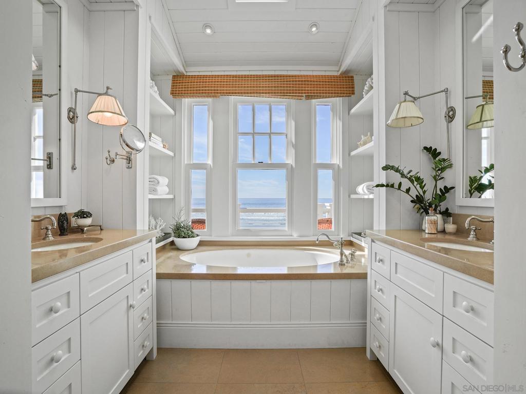 2720 Ocean Front Property Photo 9