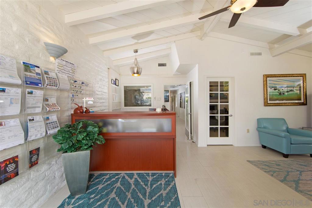 4526 Cass Street Property Photo 8