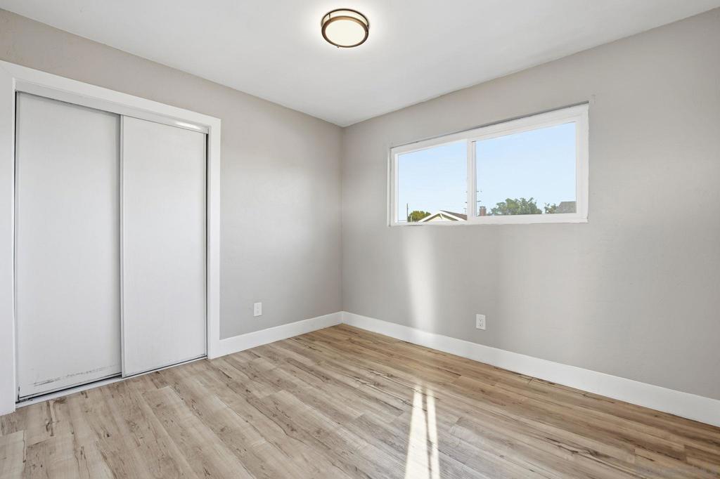 204 12 S Pardee Property Photo 15
