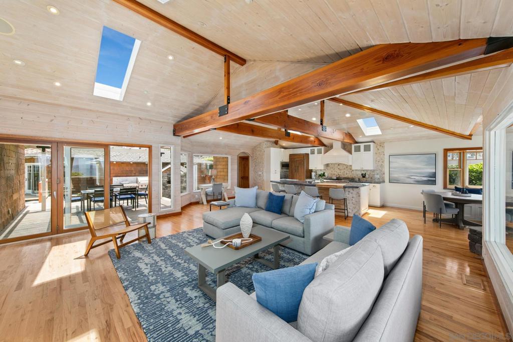 4853 Ocean/law Property Photo 5