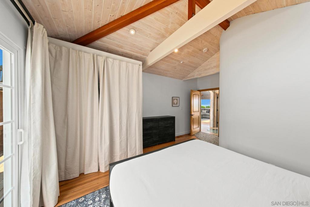 4853 Ocean/law Property Photo 28