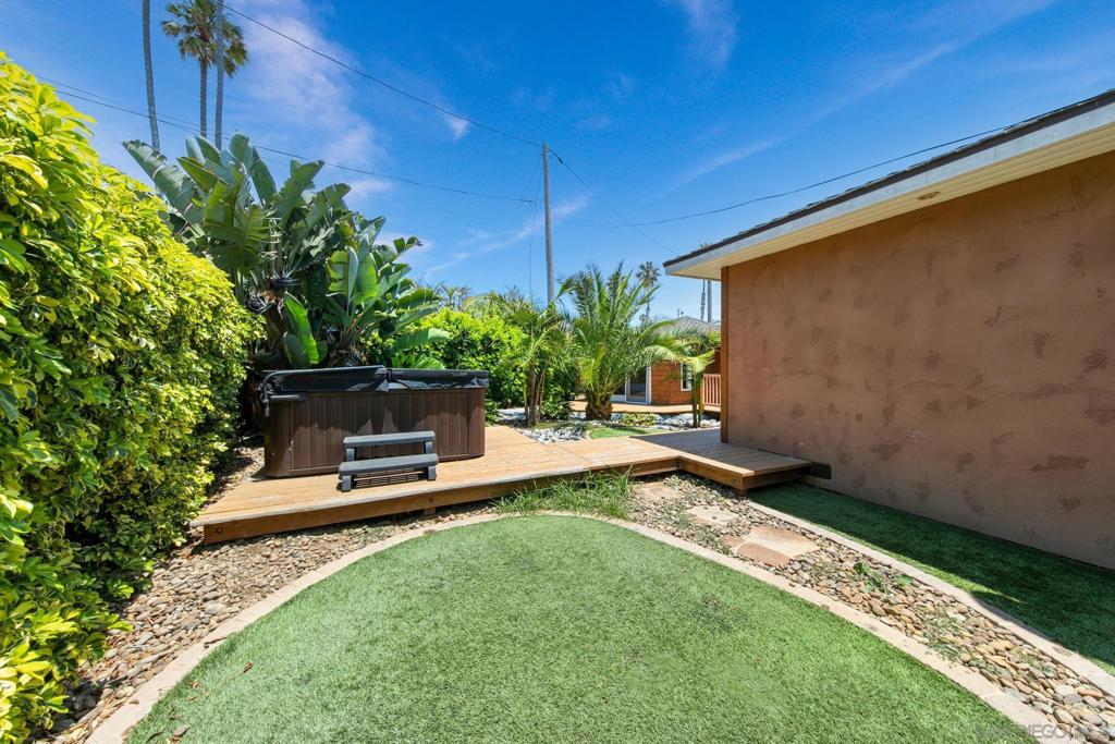 4853 Ocean/law Property Photo 36