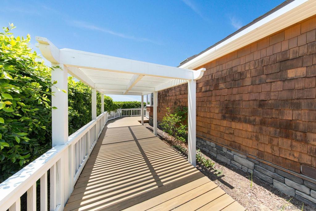 4853 Ocean/law Property Photo 38