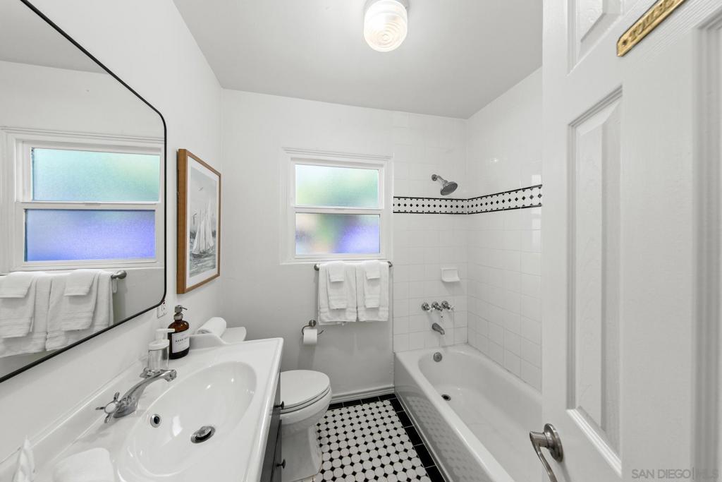 4853 Ocean/law Property Photo 52