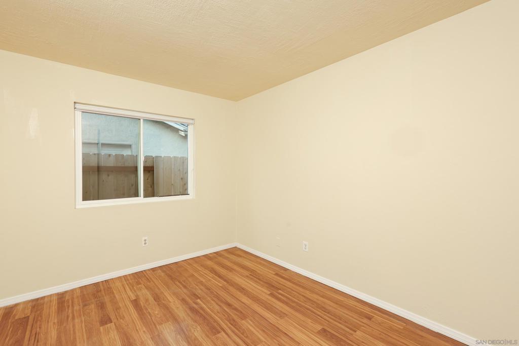 10866 Sandy Hook Rd Property Photo 9