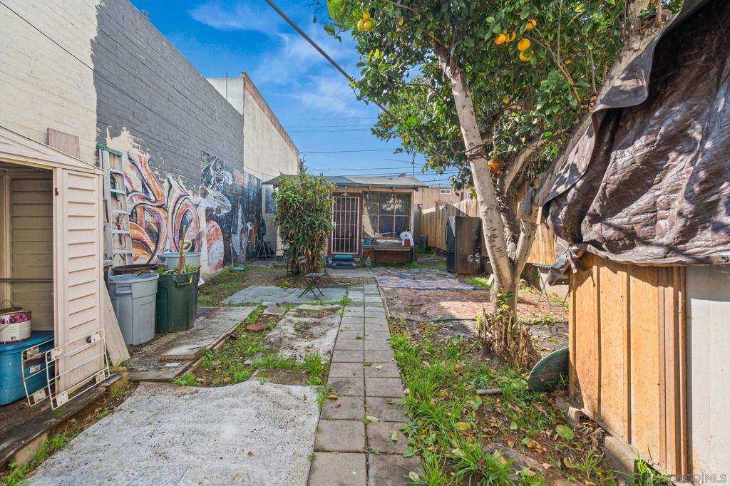 4975 Newport Ave. Property Photo 9