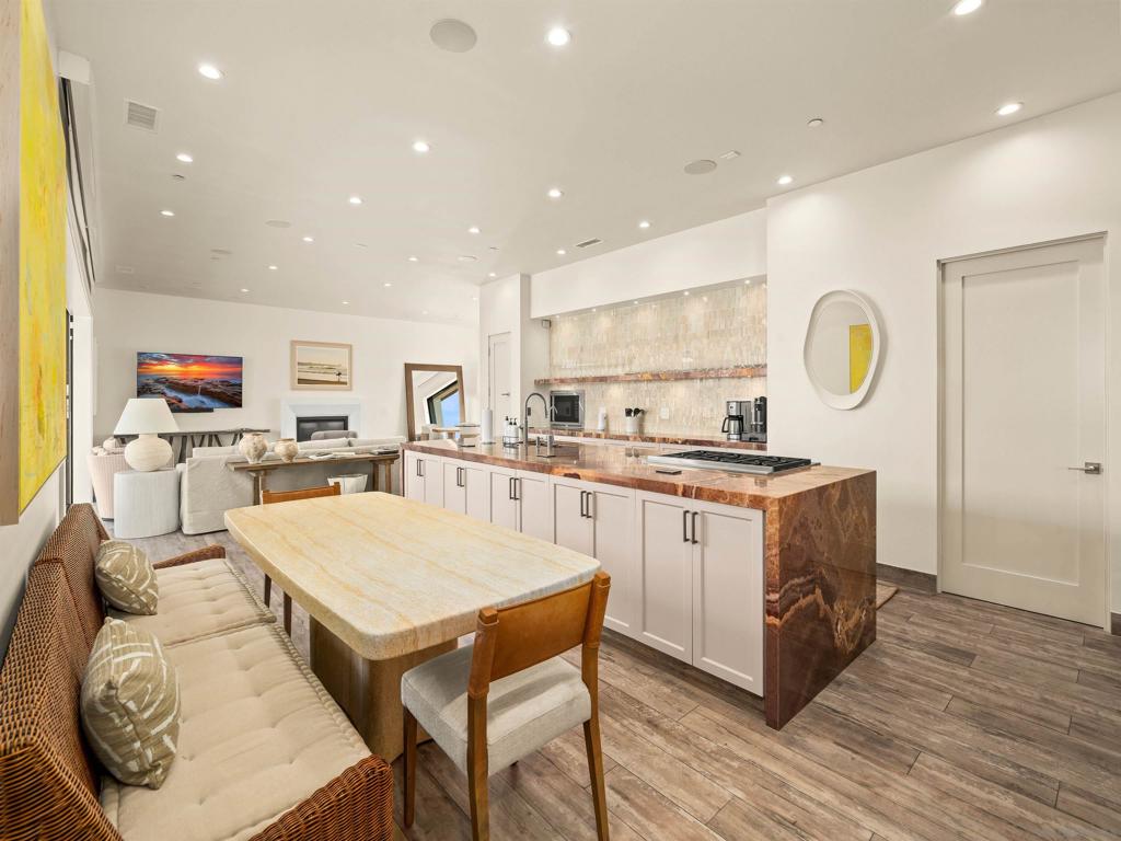 8477 El Paseo Grande Share #3 Property Photo 29