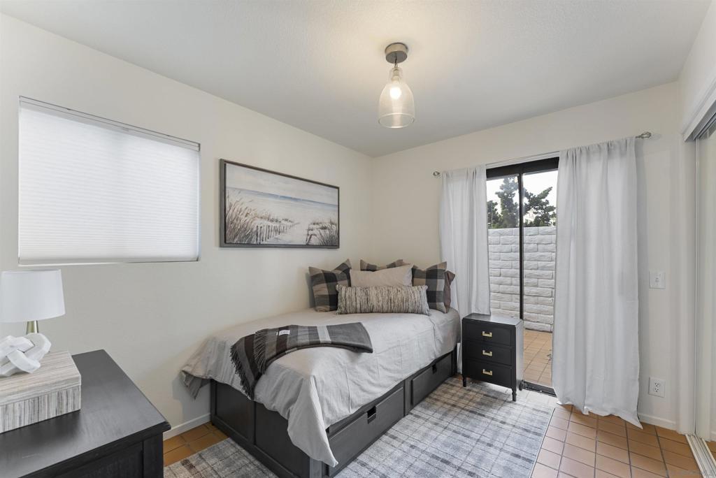 2435 Camino Del Mar Property Photo 13