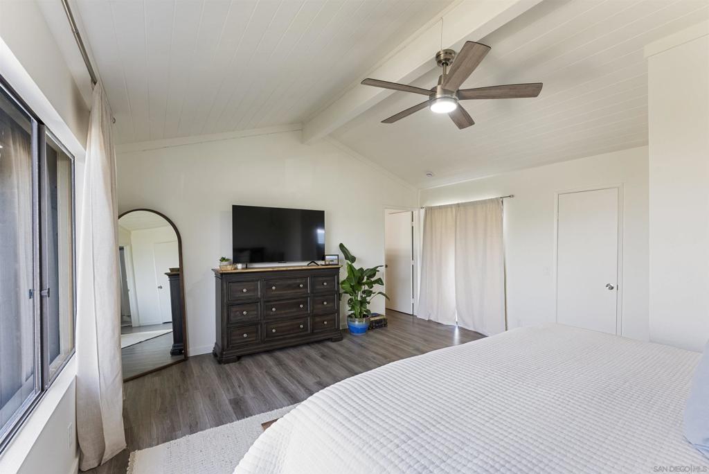 2435 Camino Del Mar Property Photo 19