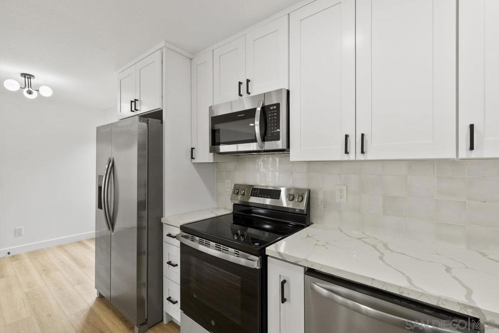 11022 Via Asti Property Photo 22