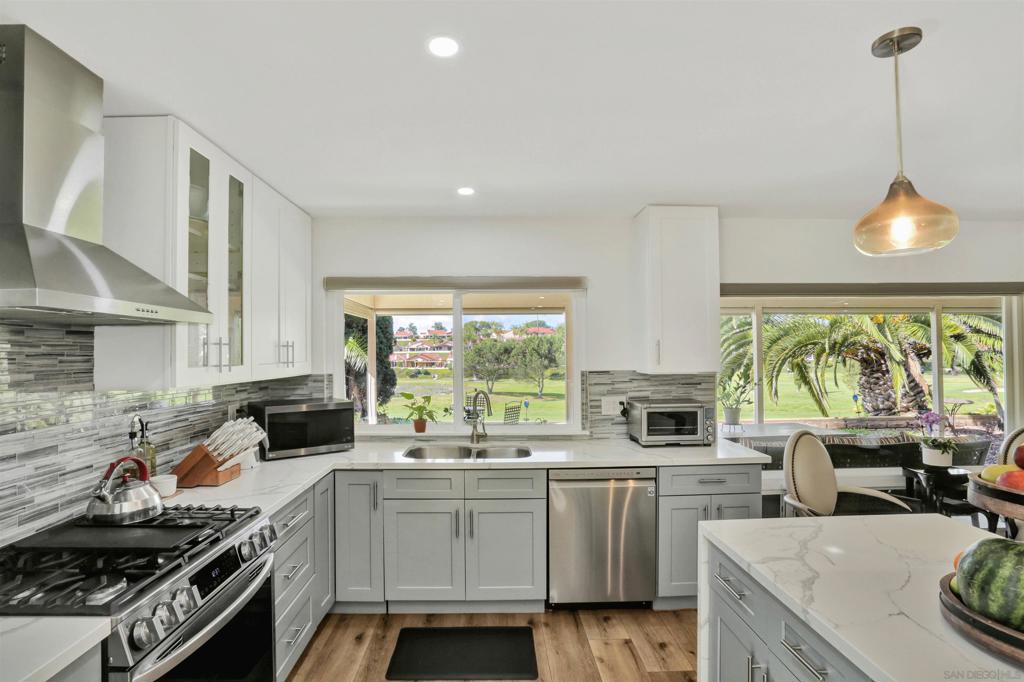 17547 Plaza Karena Property Photo 19