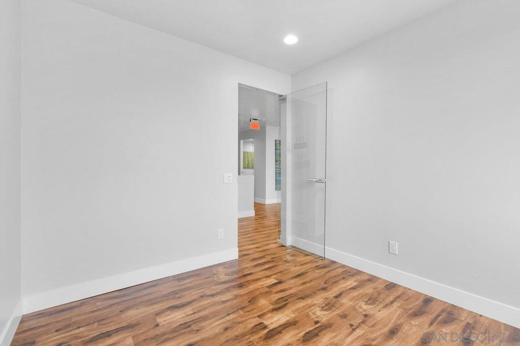2563 Mast Way Property Photo 25
