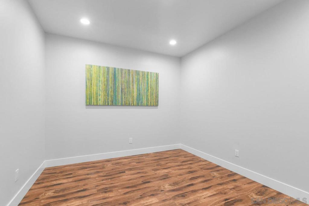 2563 Mast Way Property Photo 29
