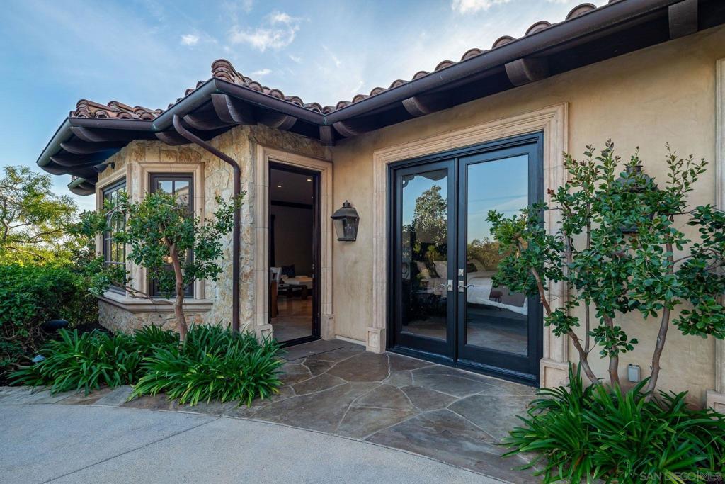 6565 Calle Reina Property Photo 34