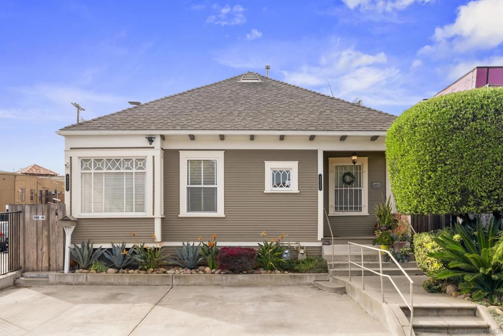 4020 22 Front St Property Photo 1