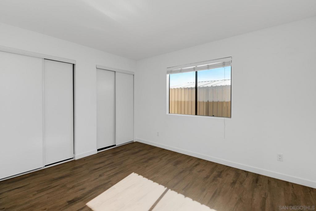 625 S Fig Street 10 Property Photo 17
