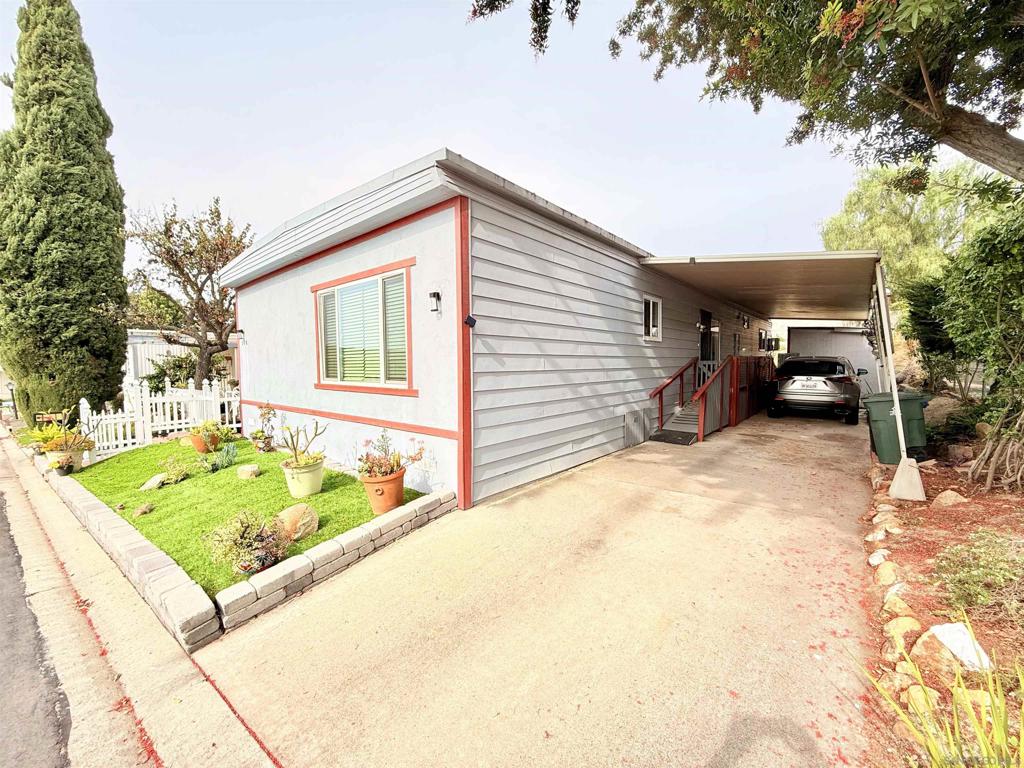 1925 Otay Lakes Rd 148 Property Photo 4