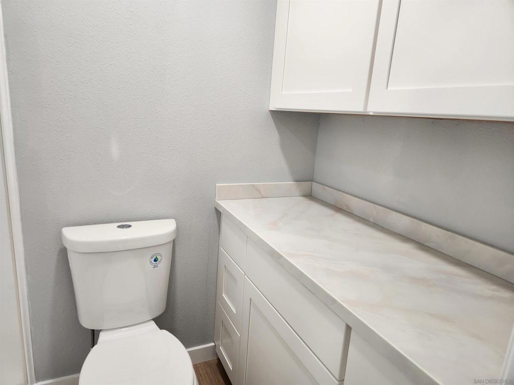 4912.5 Old Cliffs Road Property Photo 13