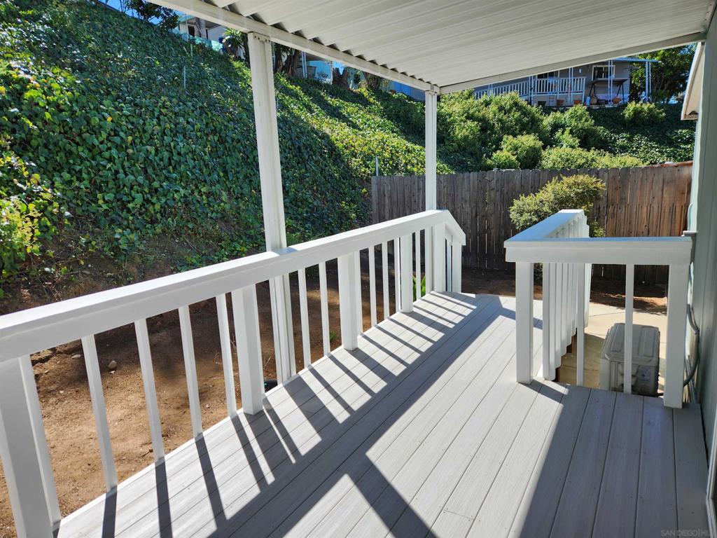 4912.5 Old Cliffs Road Property Photo 14