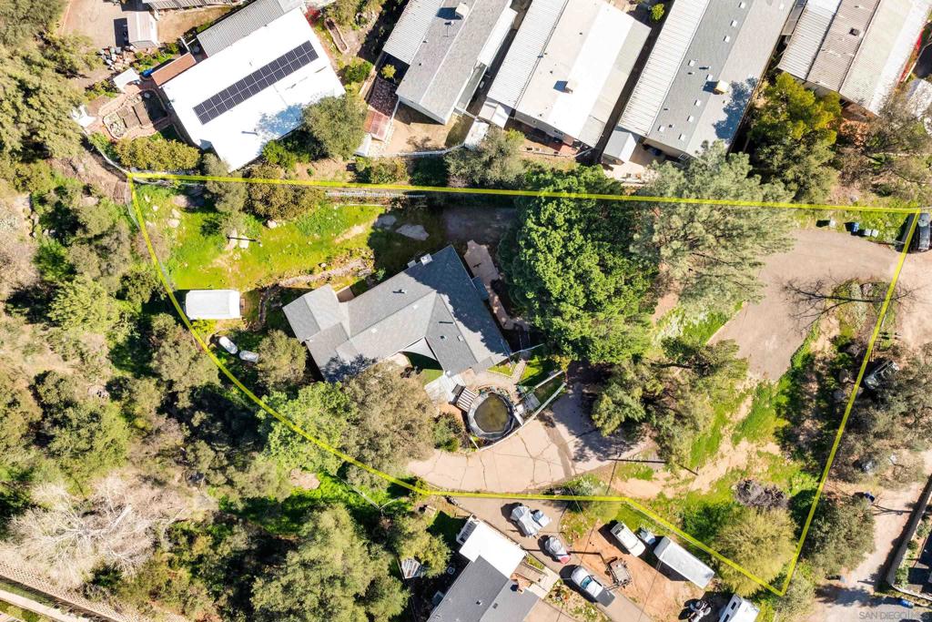 1242 Marshall Rd Property Photo 3