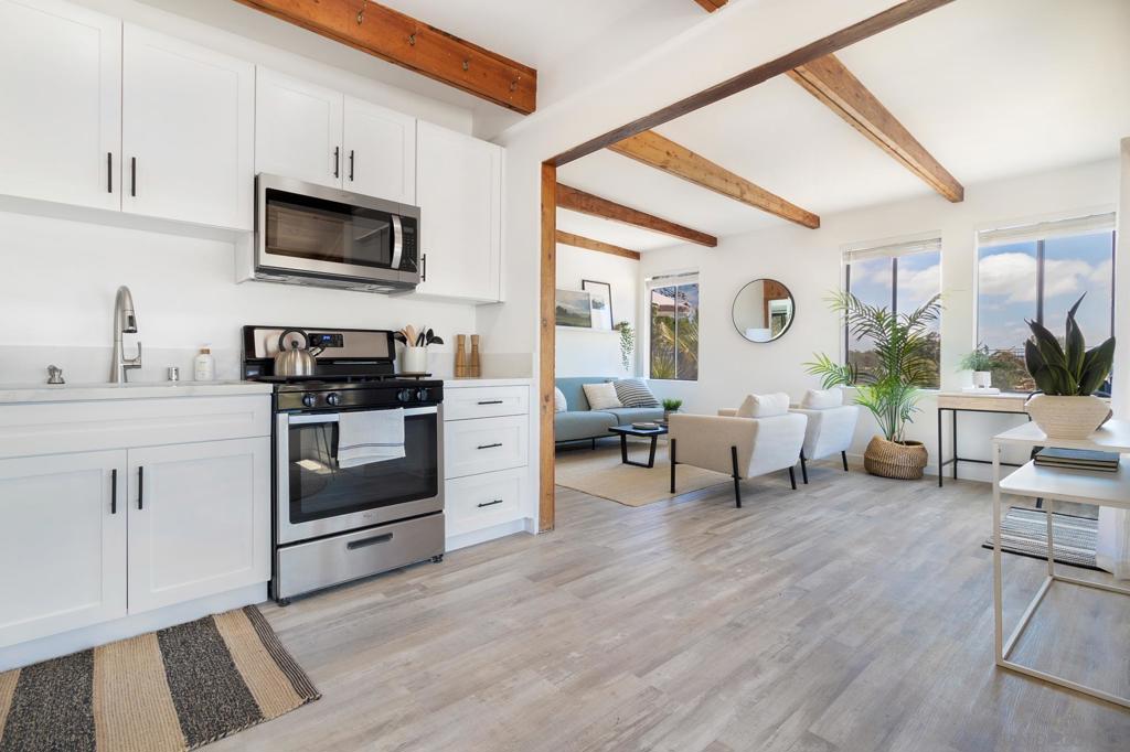 3854 56 Via Del Mar Property Photo 4