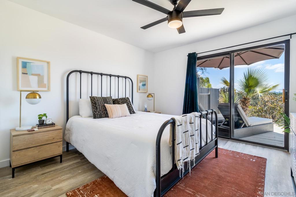 3854 56 Via Del Mar Property Photo 6