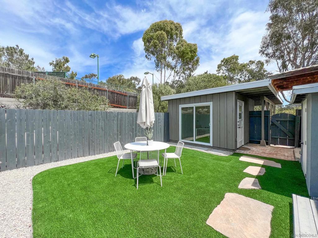 3854 56 Via Del Mar Property Photo 18