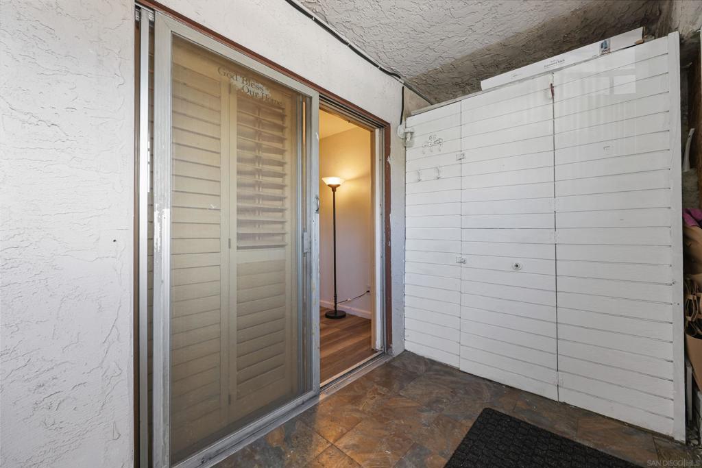 3029 Broadway 4 Property Photo 12
